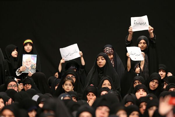 مراسم عزادارای شب عاشورا با حضور رهبر معظم انقلاب