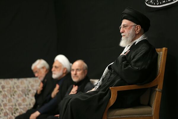 مراسم عزادارای شب عاشورا با حضور رهبر معظم انقلاب