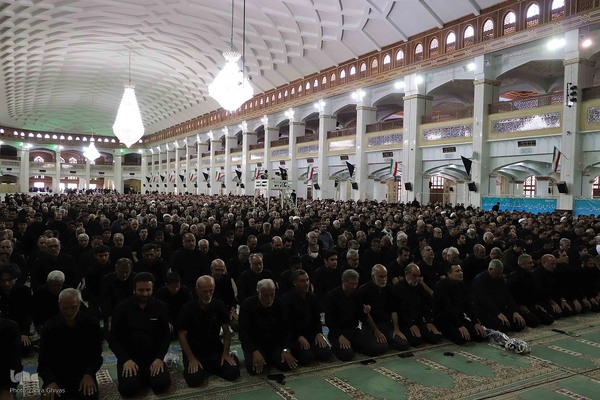 حضور رییس جمهور دکتر پزشکیان در نماز ظهر عاشورا در تبریز