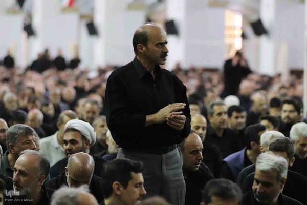 حضور رییس جمهور دکتر پزشکیان در نماز ظهر عاشورا در تبریز