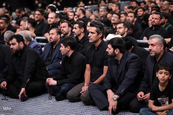 مراسم عزاداری شام غریبان در حسینیه امام خمینی(ره)