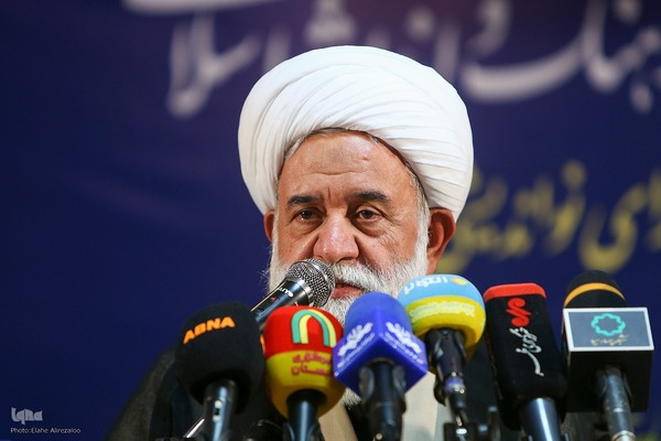 همایش ملی ادیان الهی و مسئله تهاجم صهیونیزم و غرب به ایران