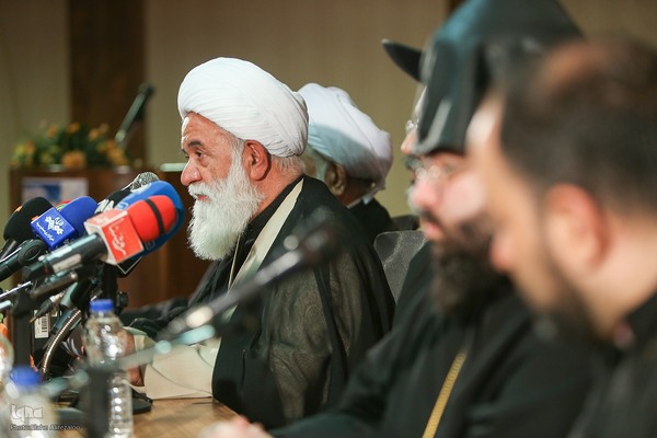 همایش ملی ادیان الهی و مسئله تهاجم صهیونیزم و غرب به ایران