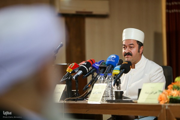 همایش ملی ادیان الهی و مسئله تهاجم صهیونیزم و غرب به ایران