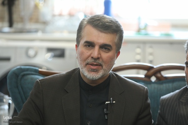 حضور جامعه قرآنی در منزل شهید احسان ذاکری