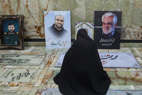 حضور جامعه قرآنی بر مزار شهیدان سلامی و طهرانچی