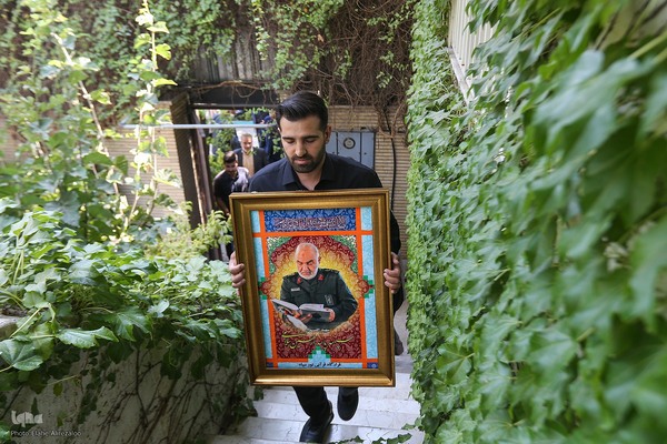 دیدار جامعه قرآنی با خانواده سردارسلامی