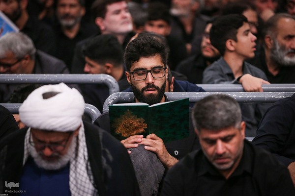 مراسم بزرگداشت شهدای جنگ تحمیلی اخیر با حضور رهبر انقلاب