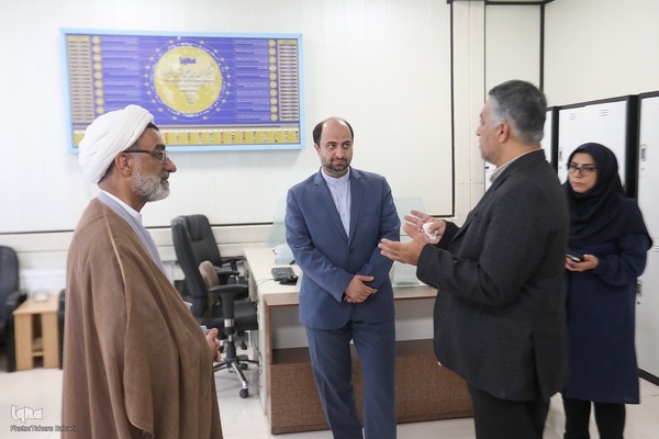 بازدید دبیر شورای عالی انقلاب فرهنگی از ایکنا