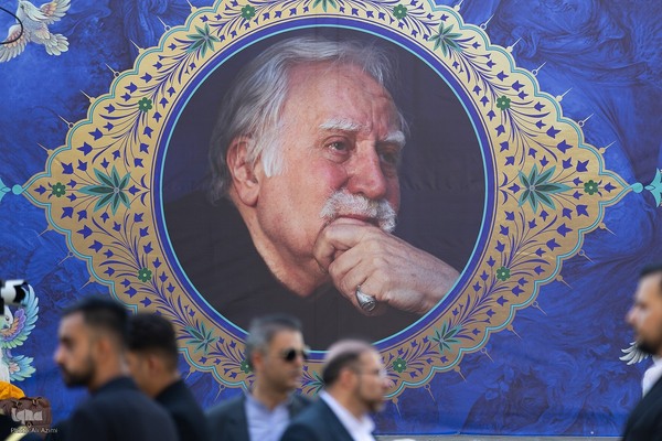 بدرقه پیکر استاد فرشچیان به خانه ابدی