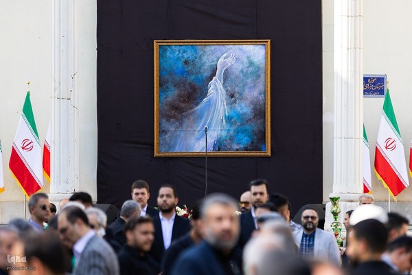 بدرقه پیکر استاد فرشچیان به خانه ابدی