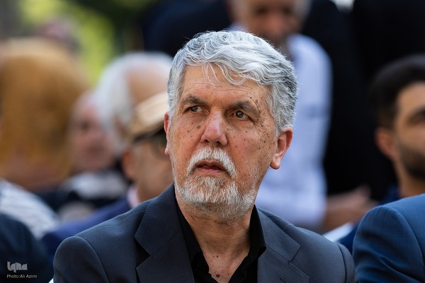 بدرقه پیکر استاد فرشچیان به خانه ابدی