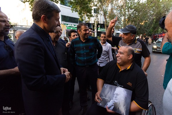 بدرقه پیکر استاد فرشچیان به خانه ابدی