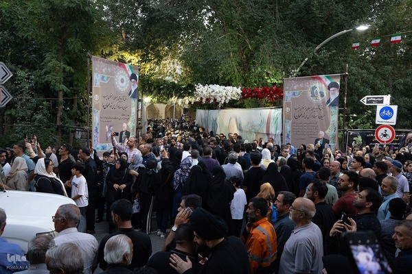 بدرقه پیکر استاد فرشچیان به خانه ابدی