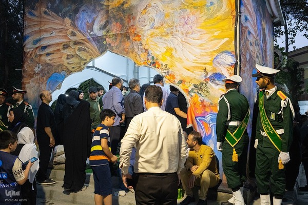 بدرقه پیکر استاد فرشچیان به خانه ابدی