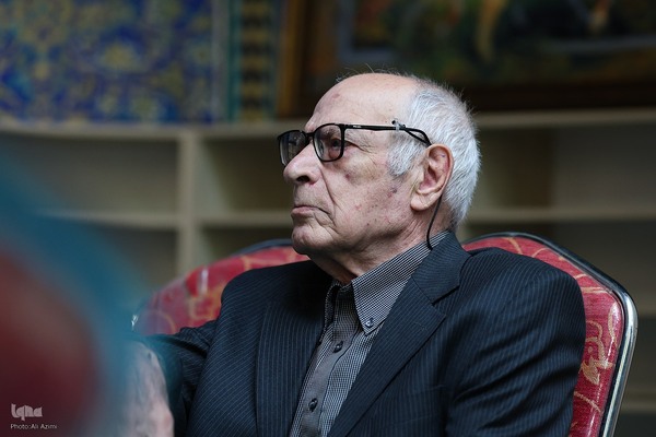 آیین بزرگداشت استاد فرشچیان در اصفهان