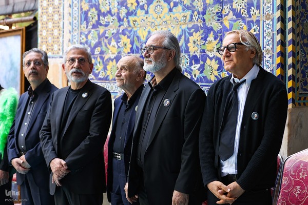 آیین بزرگداشت استاد فرشچیان در اصفهان