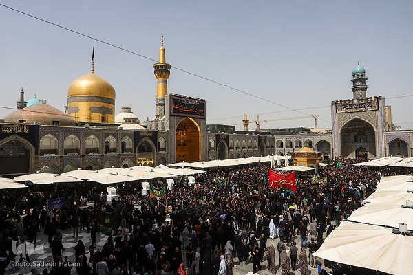 عزاداری شب شهادت امام رضا(ع) در مشهد