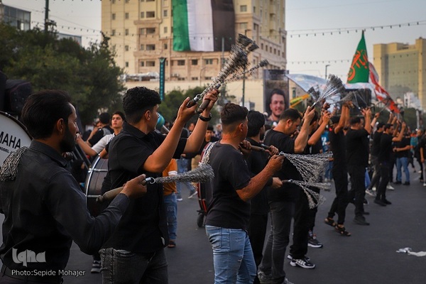 عزاداری شب شهادت امام رضا(ع) در مشهد