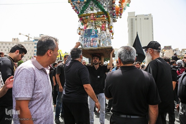 دل‌های عاشق در ماتم علی بن موسی الرضا(ع)