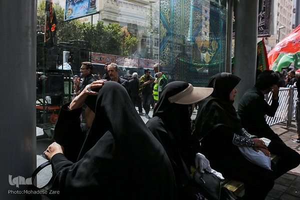 دل‌های عاشق در ماتم علی بن موسی الرضا(ع)