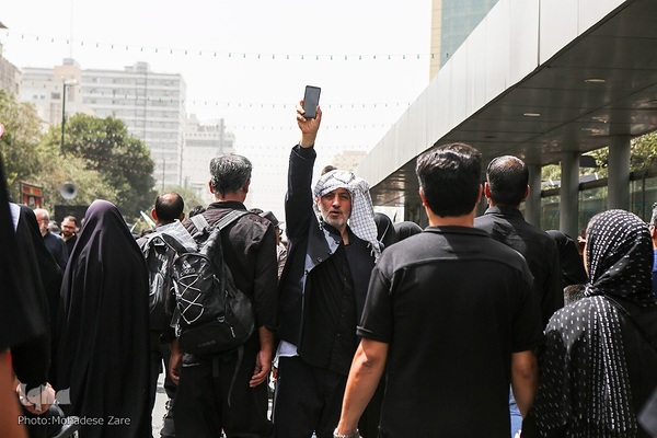 دل‌های عاشق در ماتم علی بن موسی الرضا(ع)