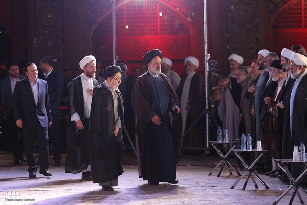 تقریظ رهبر معظم انقلاب بر کتاب «پاسیاد پسر خاک»