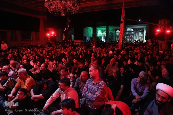 عزاداری شب شهادت امام حسن عسکری در مسجد مقدس جمکران