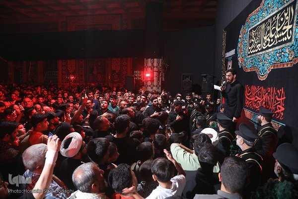 عزاداری شب شهادت امام حسن عسکری در مسجد مقدس جمکران