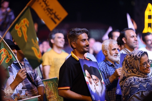 جشن‌ «عید بیعت» در میدان امام حسین(ع)