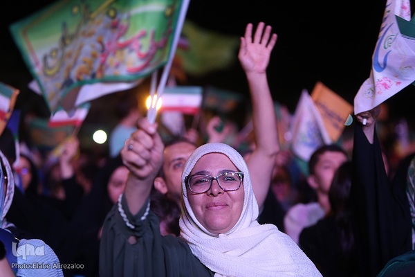 جشن‌ «عید بیعت» در میدان امام حسین(ع)