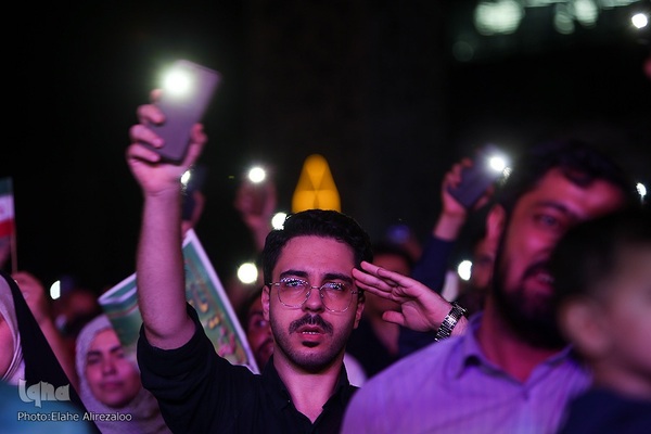 جشن‌ «عید بیعت» در میدان امام حسین(ع)