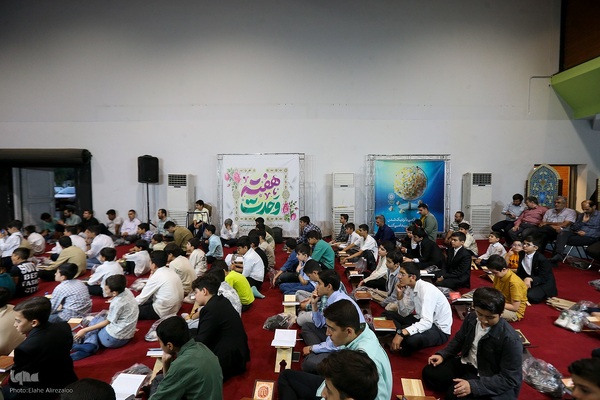 نخستین جلسه استماع قرآنی نوجوانان