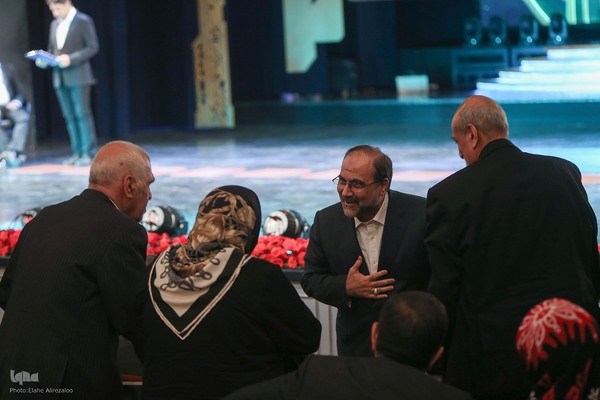 آیین اهدای مدال و جایزه مصطفی (ص)