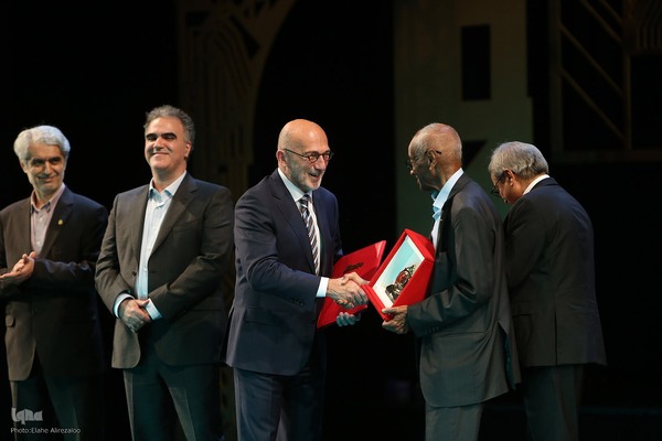 آیین اهدای مدال و جایزه مصطفی (ص)