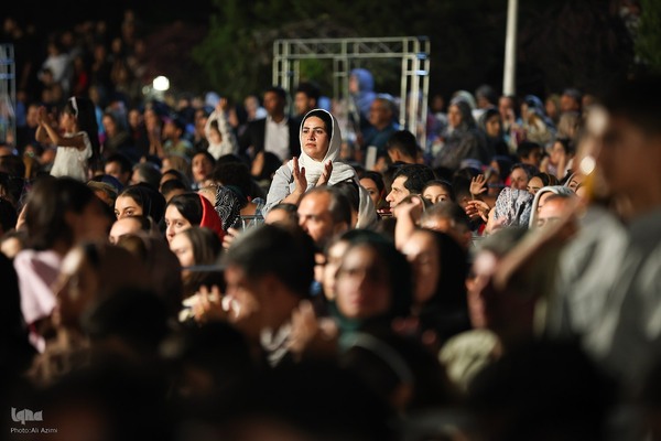 ویژه‌برنامه «امت ماه» در اصفهان