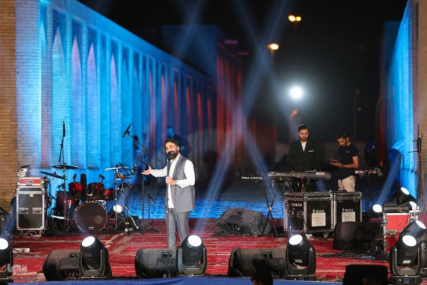 ویژه‌برنامه «امت ماه» در اصفهان