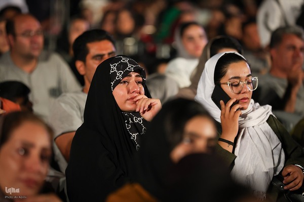 ویژه‌برنامه «امت ماه» در اصفهان