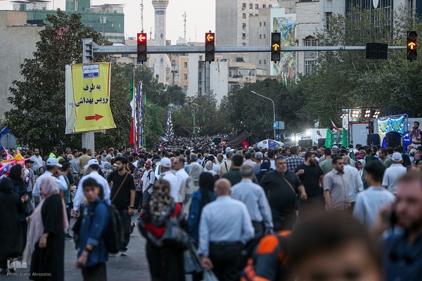 جشن ولادت پیامبر اکرم و امام جعفر صادق (ع)