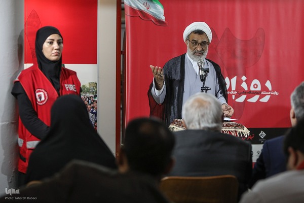 نمایشگاه عکس ۱۲ روز ایران