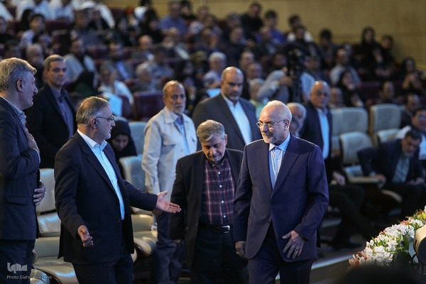 رونمایی از مجموعه ۳۰ جلدی «استعمارشناسی ایرانی»