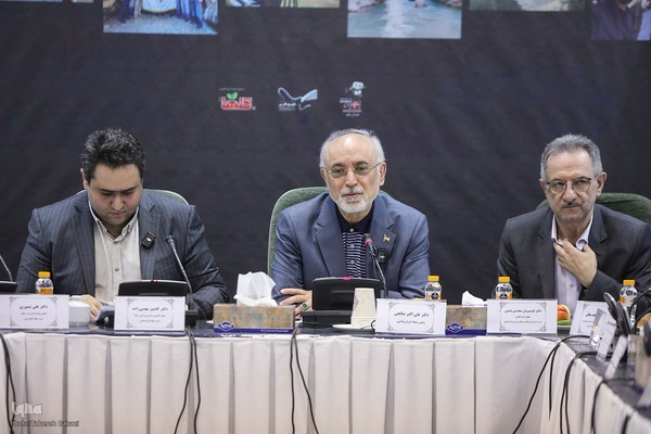 رونمایی مستند رخ ایران