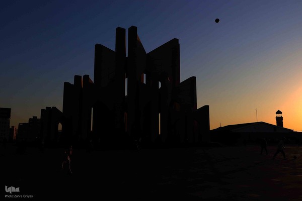 به یاد شهریار شیرین سخن