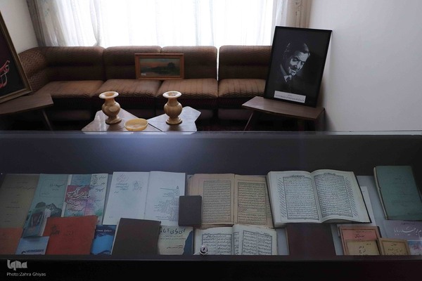 به یاد شهریار شیرین سخن