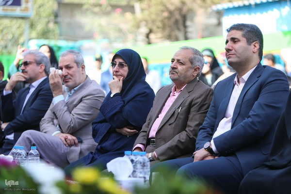 جشن شکوفه‌ها