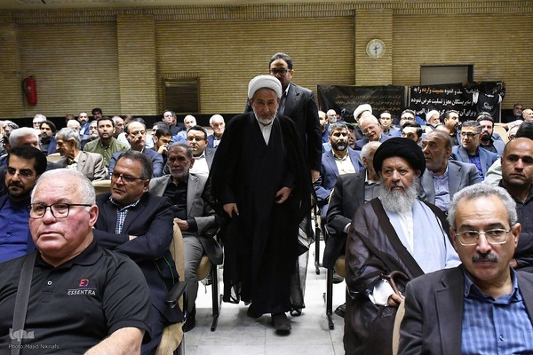 مراسم ختم مادر غلامعلی حدادعادل