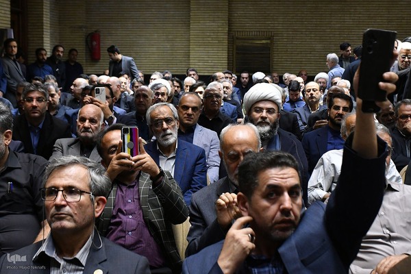 مراسم ختم مادر غلامعلی حدادعادل