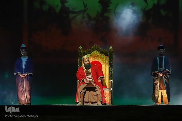 نمایش میدانی و رزمی «۱۸۰۰۱» در مشهد