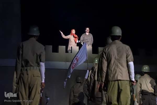 نمایش میدانی و رزمی «۱۸۰۰۱» در مشهد