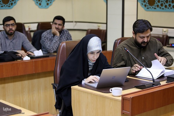 نشست خانواده، زنان و مقاومت